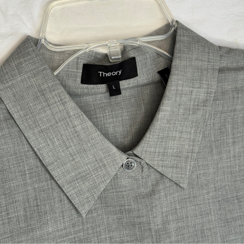 Theory Women's Fitted Button Down Shirt